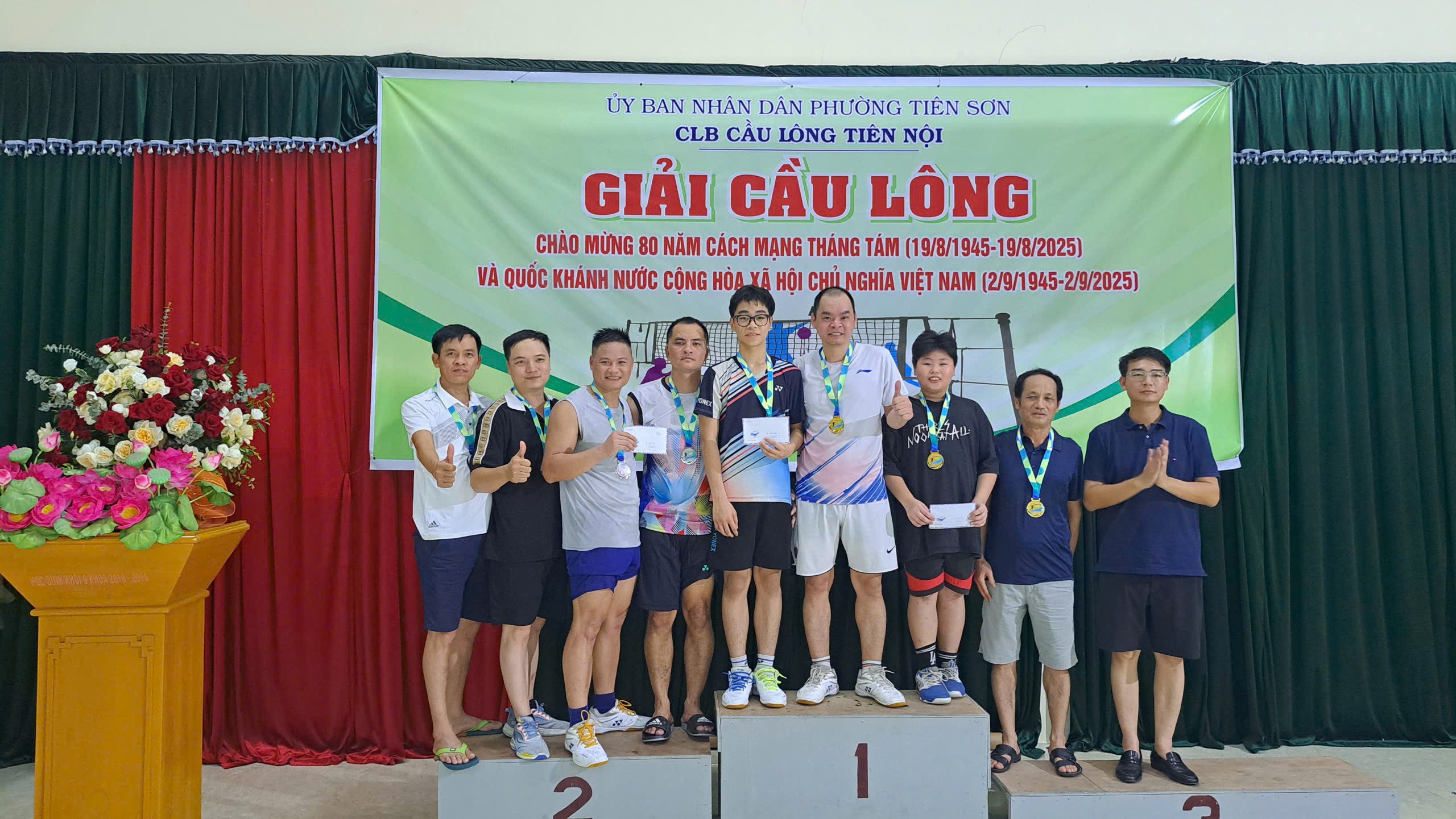 UBND phường Tiên Sơn tổ chức giải cầu lông chào mừng 80 năm Cách mạng Tháng Tám (19/8/1945 – 19/8/2025) và Quốc khánh 2/9 (2/9/1945 - 2/9/2025)