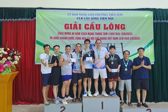 UBND phường Tiên Sơn tổ chức giải cầu lông chào mừng 80 năm Cách mạng Tháng Tám (19/8/1945 – 19/8/2025) và Quốc khánh 2/9 (2/9/1945 - 2/9/2025)